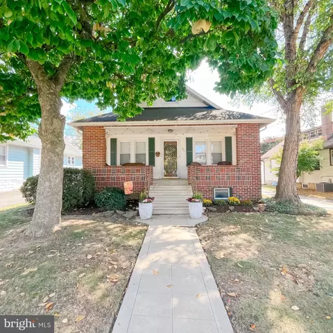 104 E Park Ave, Haddon Township, NJ 08107