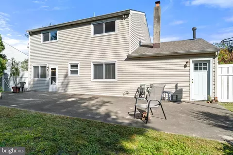 22 Washington Dr, Clementon, NJ 08021 photo 4