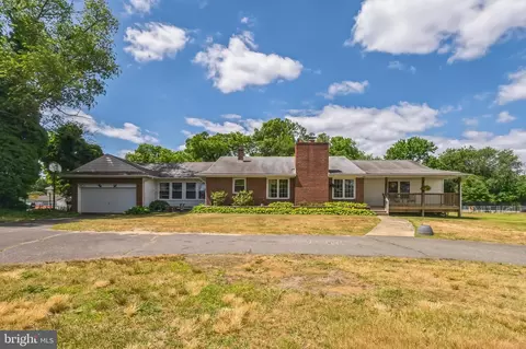 236 Shreve Ave, Barrington, NJ 08007