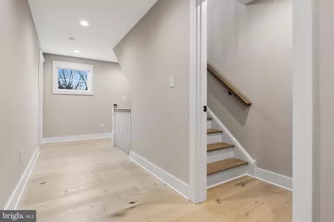 Entry Way - 301 Centre St, Haddonfield, NJ 08033 photo 18 of 21