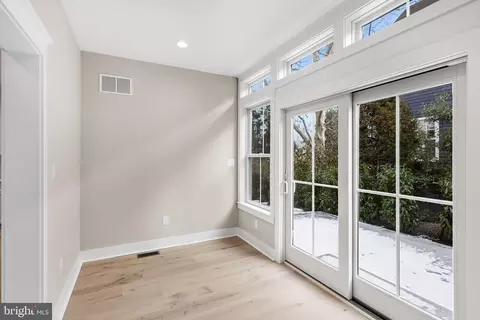 Entry Way - 301 Centre St, Haddonfield, NJ 08033 photo 11 of 21