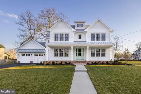301 Centre St, Haddonfield, NJ 08033