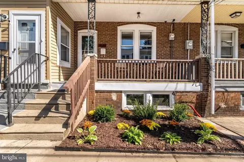 210 Cedar Ave, Oaklyn, NJ 08107