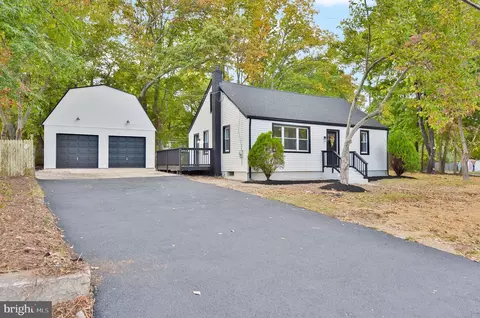 239 12th Ave, Atco, NJ 08004