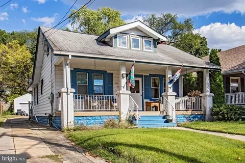 121 Manheim Ave, Oaklyn, NJ 08107
