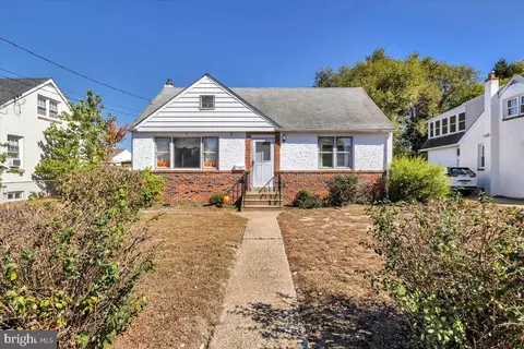 1011 Melrose Ave, Blackwood, NJ 08012