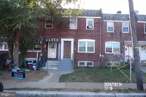944 Collings Rd, Camden, NJ 08104