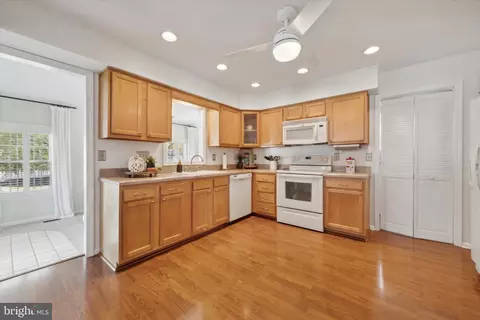 Kitchen - 2 Cameron Ct, Clementon, NJ 08021 photo 1 of 1