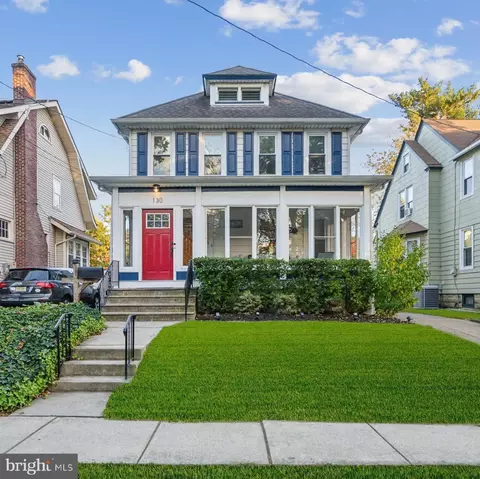 130 Crestmont Ter, Collingswood, NJ 08108