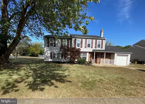 401 N Otter Branch Dr, Glendora, NJ 08029