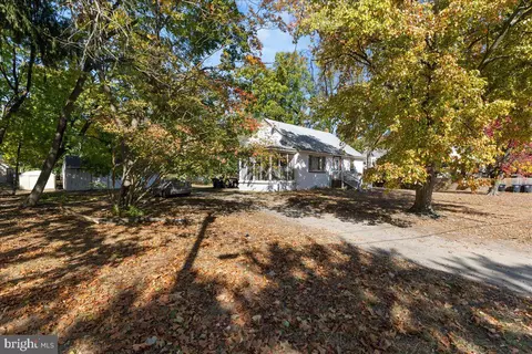Exterior - 520 Cedar Ave, Lindenwold, NJ 08021 photo 2 of 10