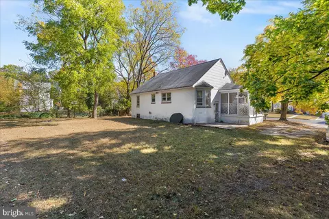 Exterior - 520 Cedar Ave, Lindenwold, NJ 08021 photo 6 of 10