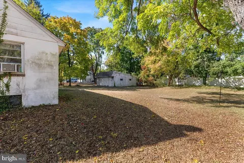 Exterior - 520 Cedar Ave, Lindenwold, NJ 08021 photo 3 of 10