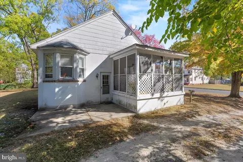 Exterior - 520 Cedar Ave, Lindenwold, NJ 08021 photo 8 of 10