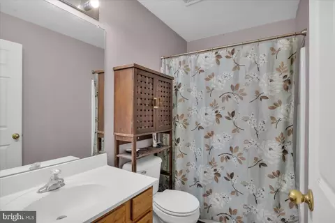 Bath - 81 Wright Ave, Pine Hill, NJ 08021 photo 1 of 2