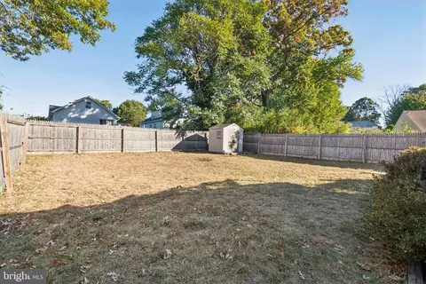 Exterior - 131 E 2nd Ave, Runnemede, NJ 08078 photo 8 of 12