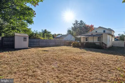 Exterior - 131 E 2nd Ave, Runnemede, NJ 08078 photo 12 of 12