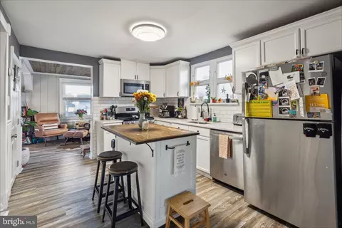 Kitchen - 131 E 2nd Ave, Runnemede, NJ 08078 photo 2 of 2