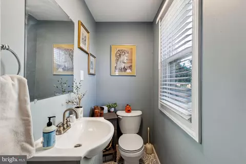 Bath - 131 E 2nd Ave, Runnemede, NJ 08078 photo 1 of 2