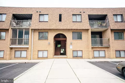 316 White Horse Pike #204, West Collingswood, NJ 08107
