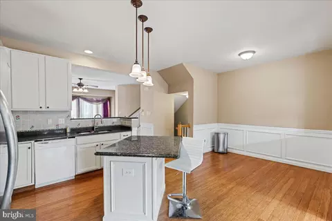 6 Saddle Ln, Sicklerville, NJ 08081 photo 4