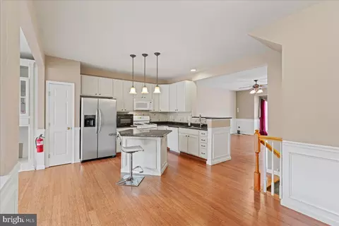 6 Saddle Ln, Sicklerville, NJ 08081 photo 5
