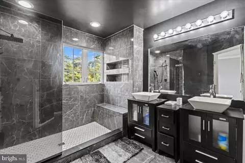 6 Saddle Ln, Sicklerville, NJ 08081 photo 24