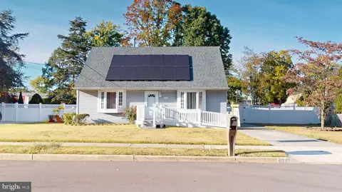 403 Apple Ave, Blackwood, NJ 08012