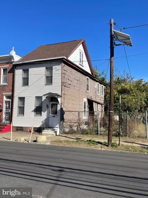 1712 S 6th St, Camden, NJ 08104