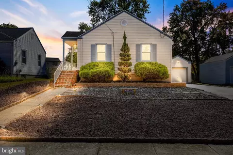 31 Winding Way, Cherry Hill, NJ 08002