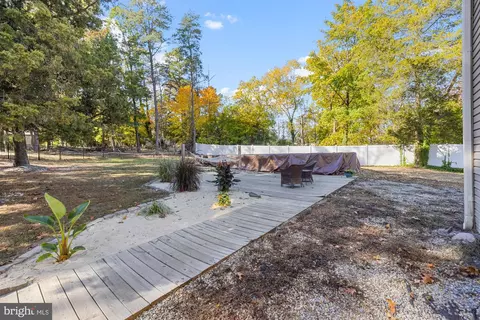 Exterior - 253 Jackson Rd, Berlin, NJ 08009 photo 4 of 8