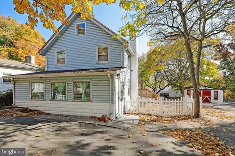 Exterior - 167 Erial Rd, Clementon, NJ 08021 photo 1 of 5