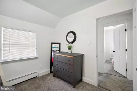 Entry Way - 167 Erial Rd, Clementon, NJ 08021 photo 6 of 6