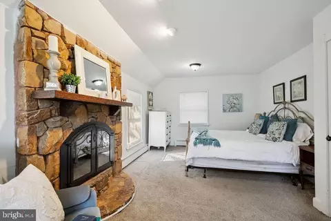 Bedroom - 167 Erial Rd, Clementon, NJ 08021 photo 1 of 7