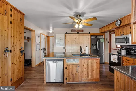 303 E Central Ave, Hammonton, NJ 08037 photo 15