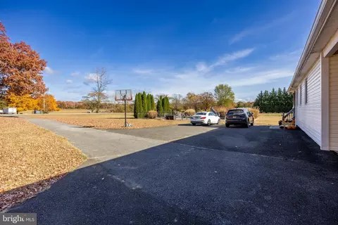 303 E Central Ave, Hammonton, NJ 08037 photo 31