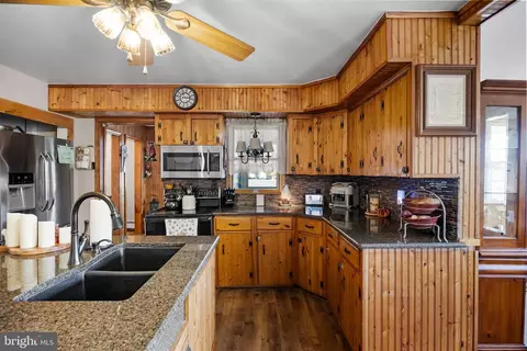 303 E Central Ave, Hammonton, NJ 08037 photo 13