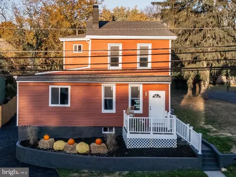 11 Berlin Rd, Cherry Hill, NJ 08034 photo 2