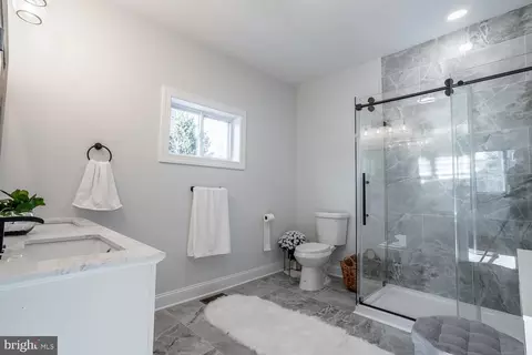 11 Berlin Rd, Cherry Hill, NJ 08034 photo 12