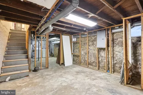 Entry Way - 22 Lee Ave, Haddonfield, NJ 08033 photo 5 of 5