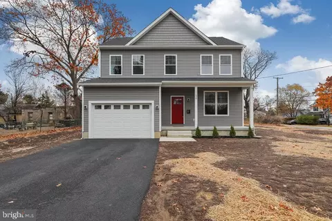 126 Pine Ave, West Berlin, NJ 08091