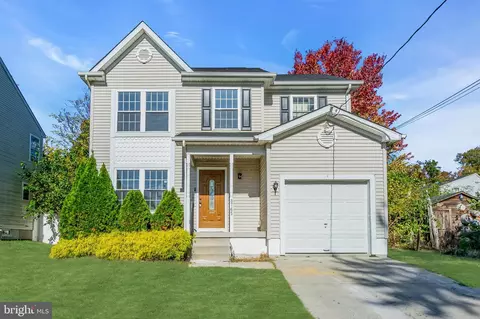 8765 Stockton Ave, Merchantville, NJ 08109