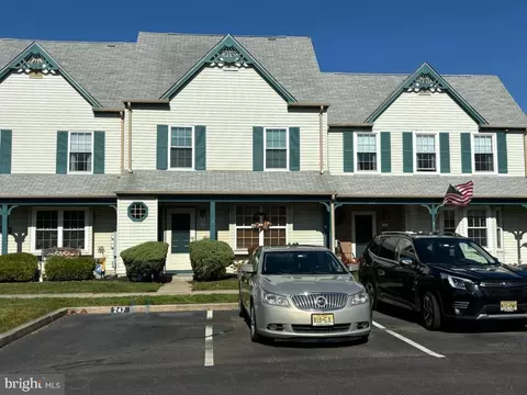 249 Knoll Dr, Clementon, NJ 08021