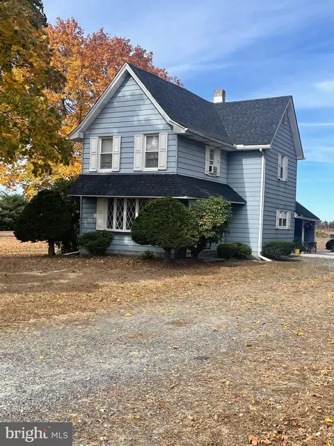 529 Spring Rd, Hammonton, NJ 08037