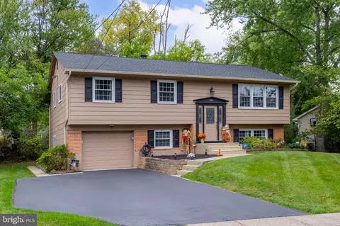 626 Croyden Dr, Cherry Hill, NJ 08003