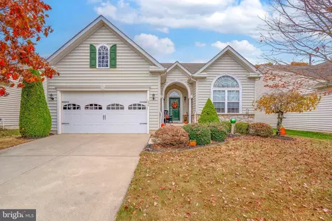 36 Virginia Dr, Atco, NJ 08004