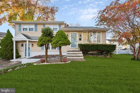 617 Singley Ave, Runnemede, NJ 08078