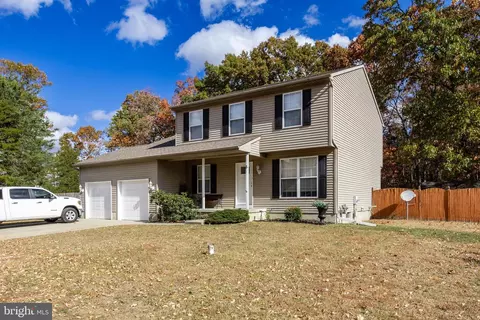 5 E Judith Dr, Hammonton, NJ 08037