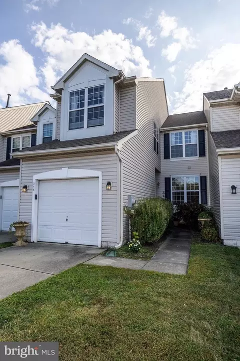 353 Tuvira Ln, Cherry Hill, NJ 08003