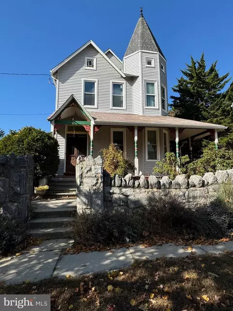 434 Lindsay Ave, Laurel Springs, NJ 08021